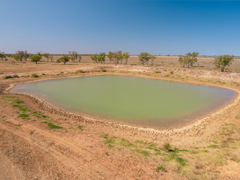 996 Surat Development Road, Surat QLD 4417