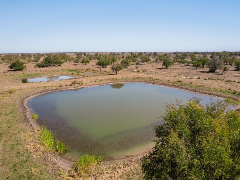 996 Surat Development Road, Surat QLD 4417