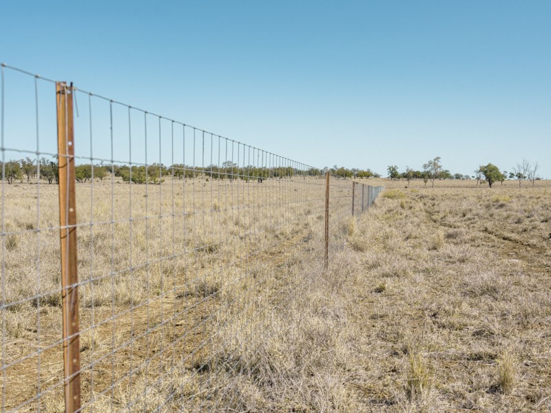 996 Surat Development Road, Surat QLD 4417