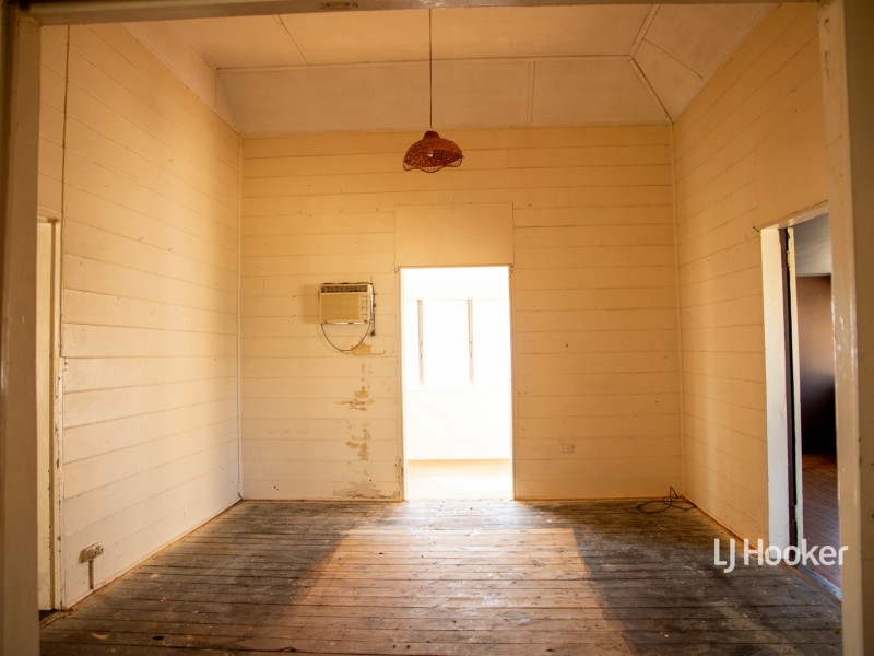 37 Soutter Street, Roma QLD 4455