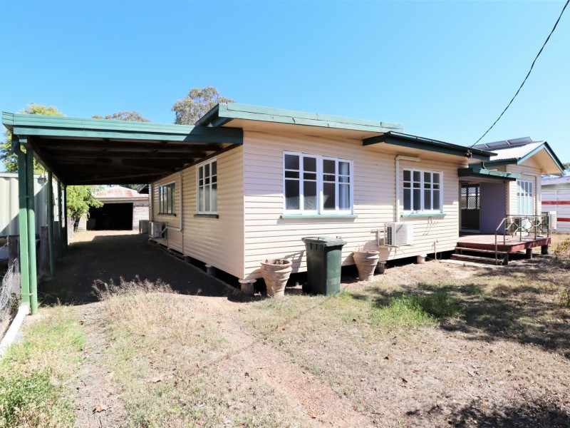 42 Annandale Street, Injune QLD 4454