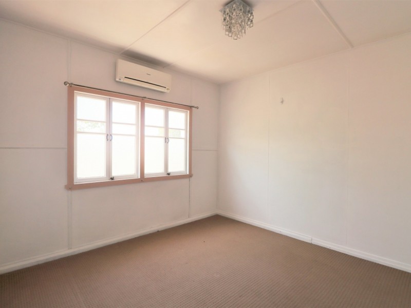 42 Annandale Street, Injune QLD 4454