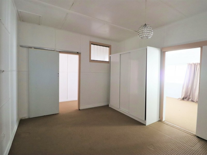 42 Annandale Street, Injune QLD 4454