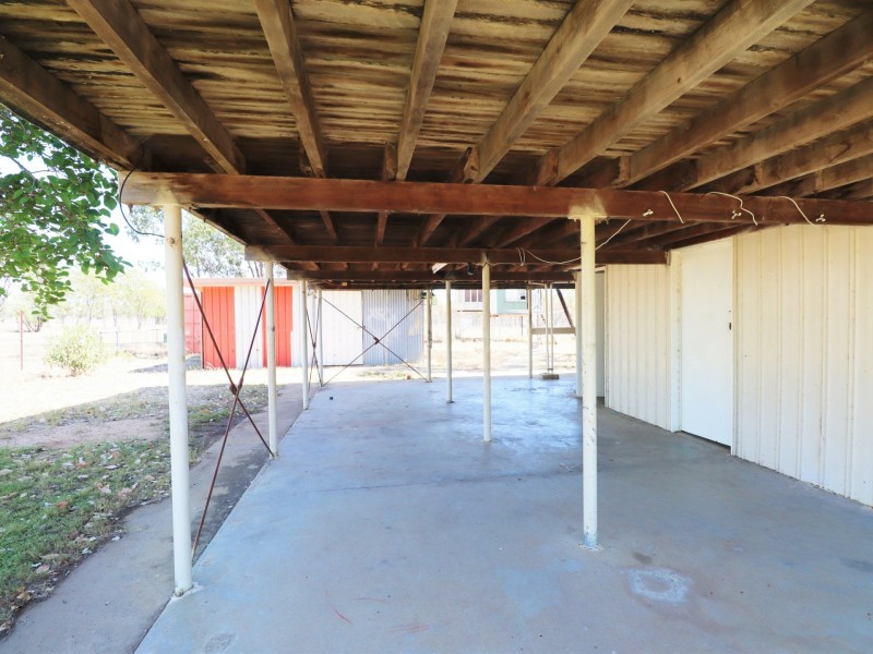 36 Coronation Street, Injune QLD 4454