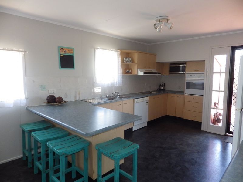 35 Twine Street, Roma QLD 4455