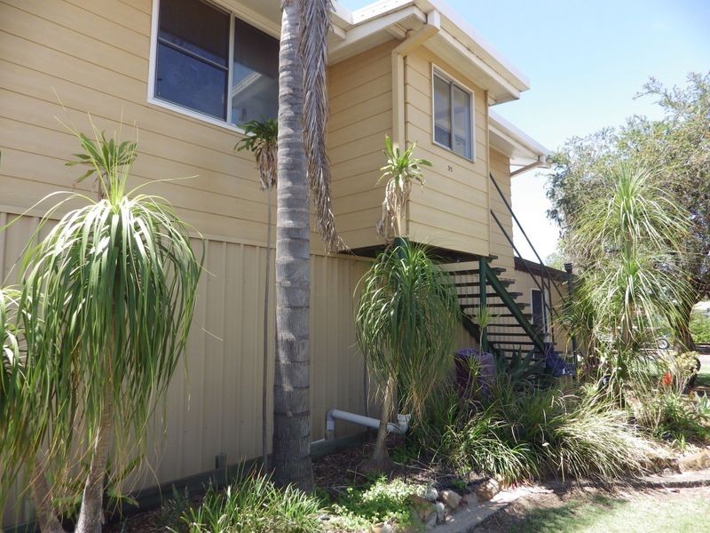 35 Twine Street, Roma QLD 4455