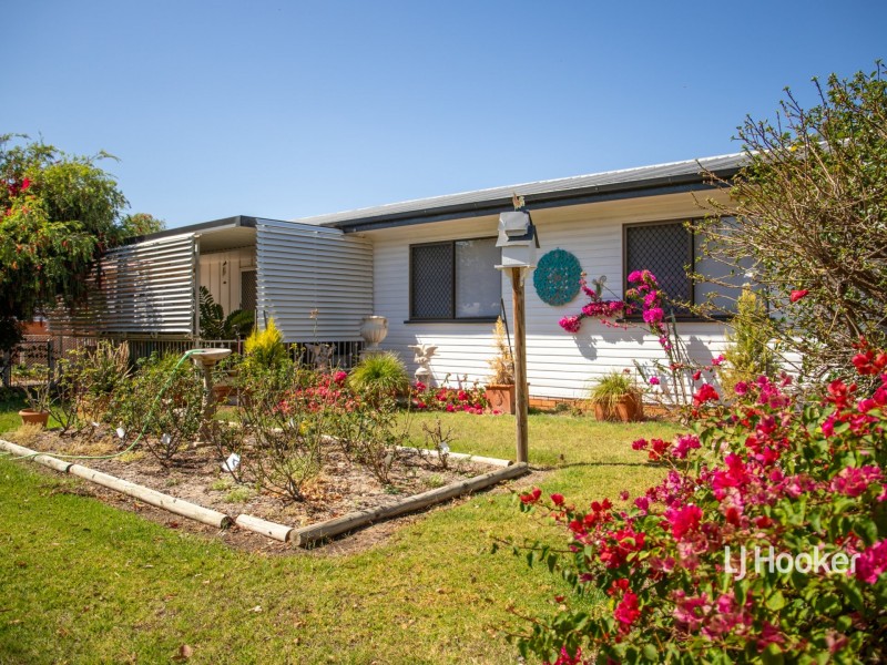 16 Howard Street, Roma QLD 4455