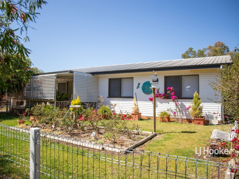 16 Howard Street, Roma QLD 4455
