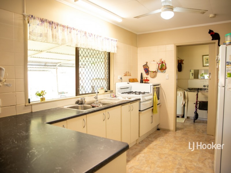 16 Howard Street, Roma QLD 4455