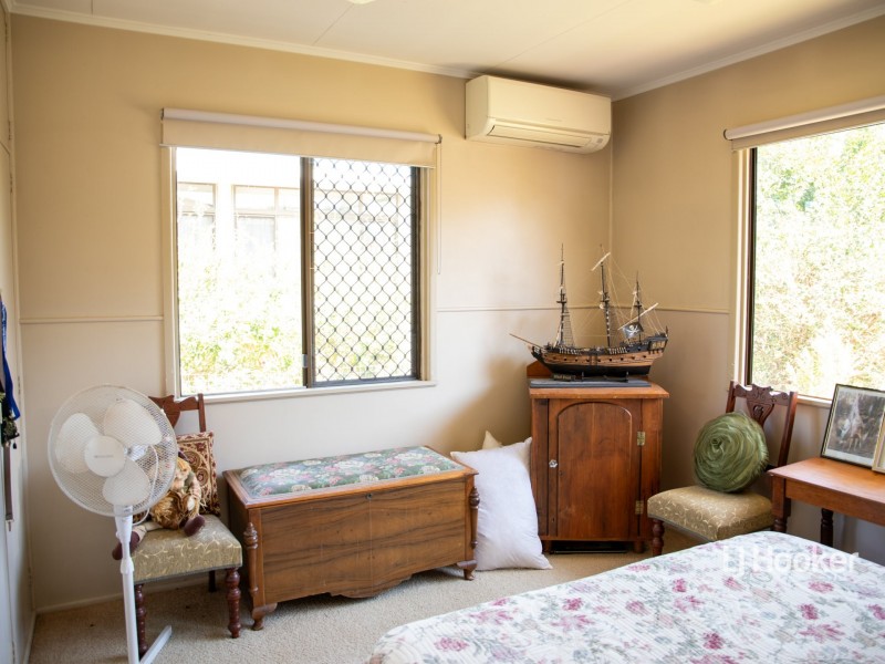 16 Howard Street, Roma QLD 4455