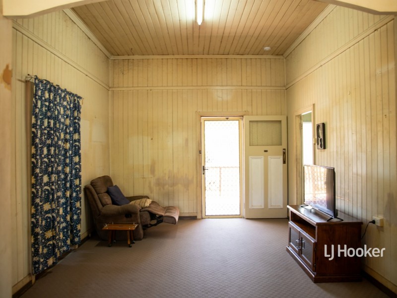 18-20 George Street, Roma QLD 4455