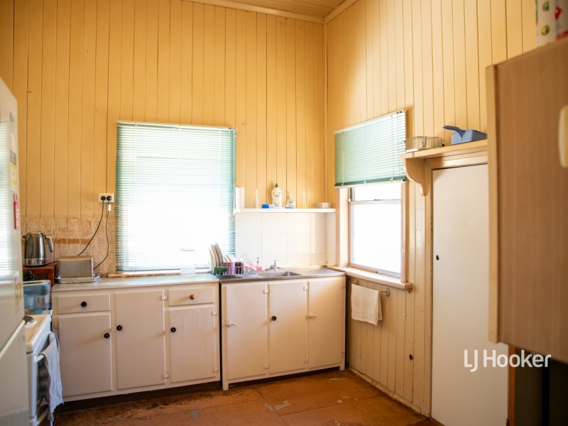 18-20 George Street, Roma QLD 4455