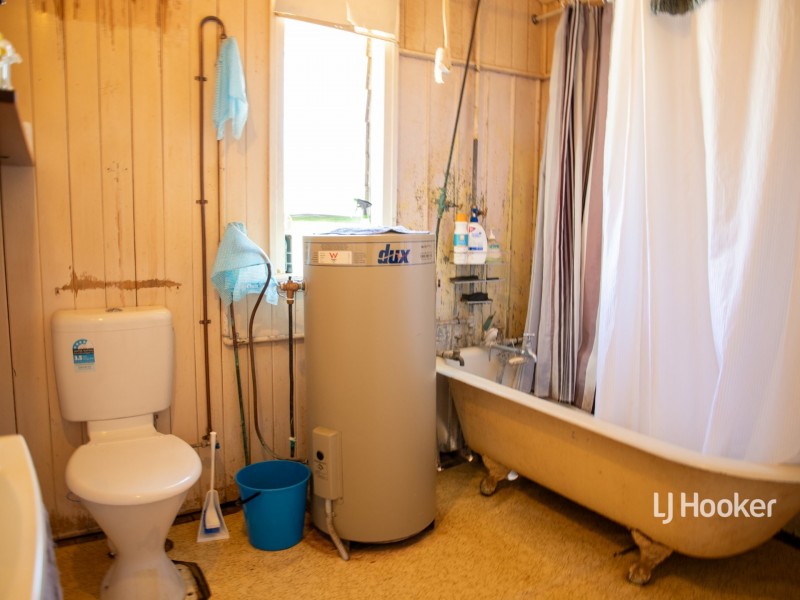 18-20 George Street, Roma QLD 4455