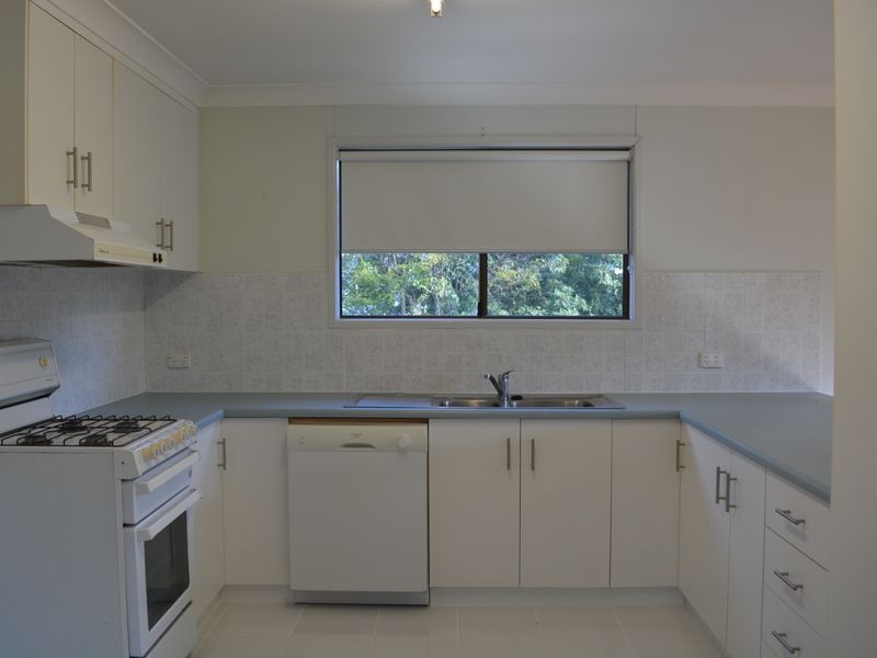 24 Derry Street, Roma QLD 4455