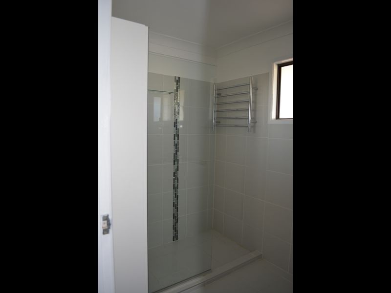 24 Derry Street, Roma QLD 4455