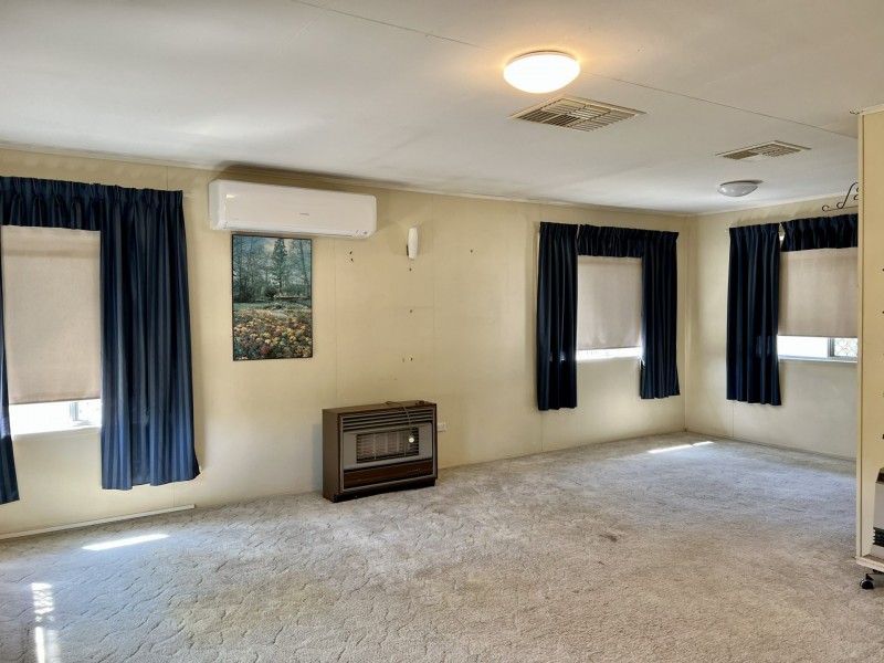 1 Crawford Street, Roma QLD 4455