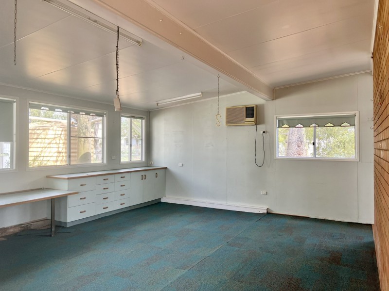 32-34 Miscamble Street, Roma QLD 4455