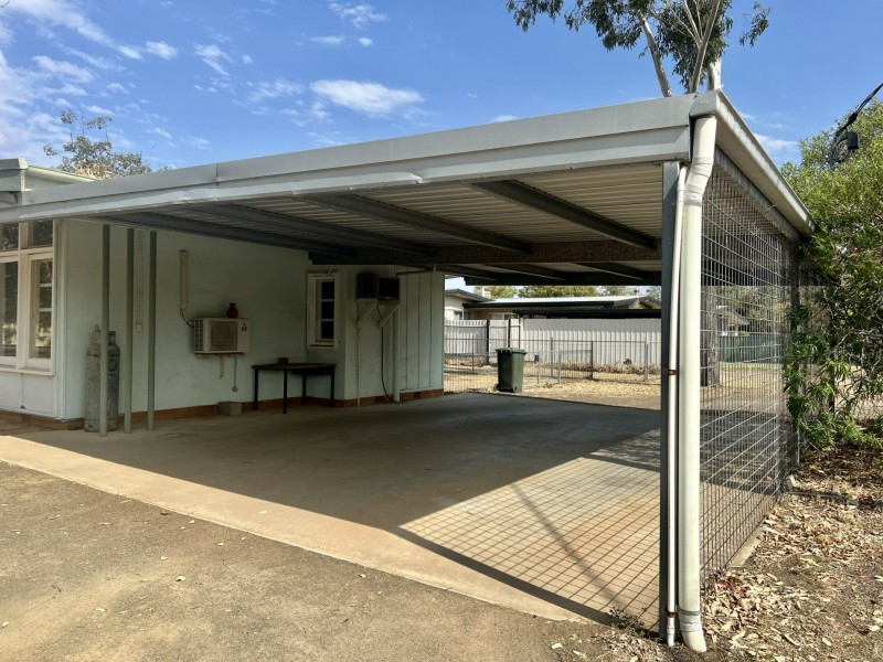 32-34 Miscamble Street, Roma QLD 4455