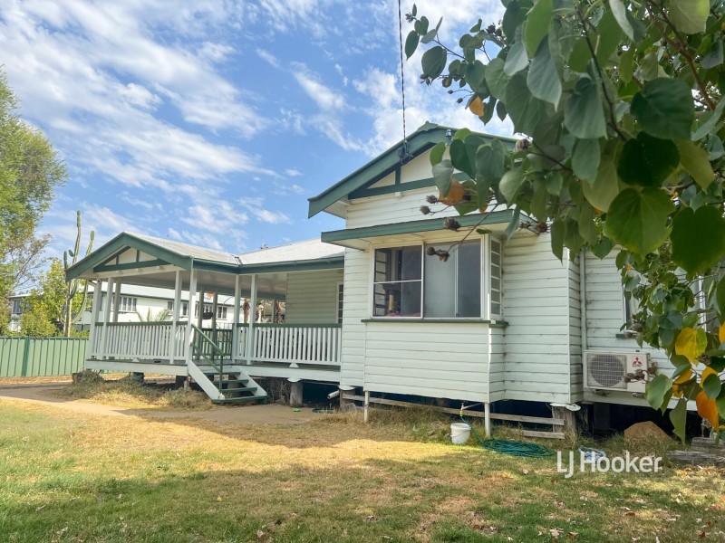 4 Northern Road, Roma QLD 4455