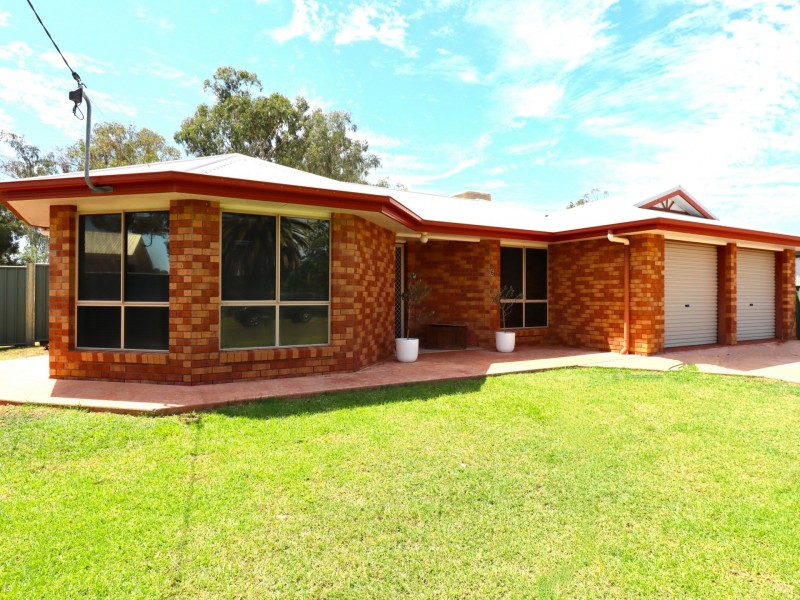 6 Allen Street, Roma QLD 4455