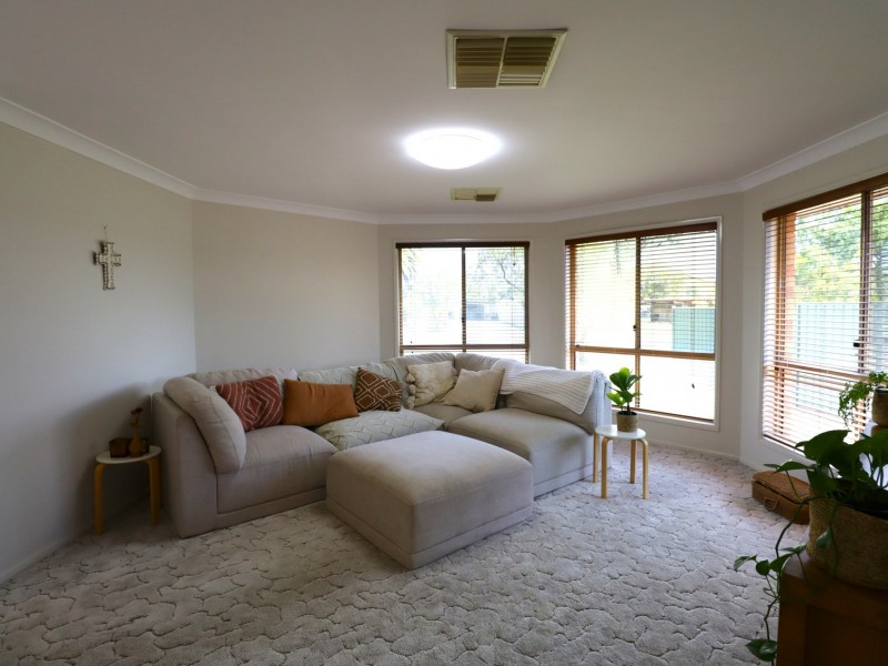 6 Allen Street, Roma QLD 4455