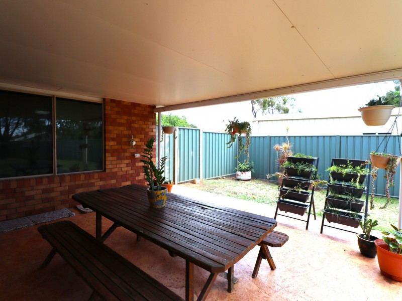 6 Allen Street, Roma QLD 4455