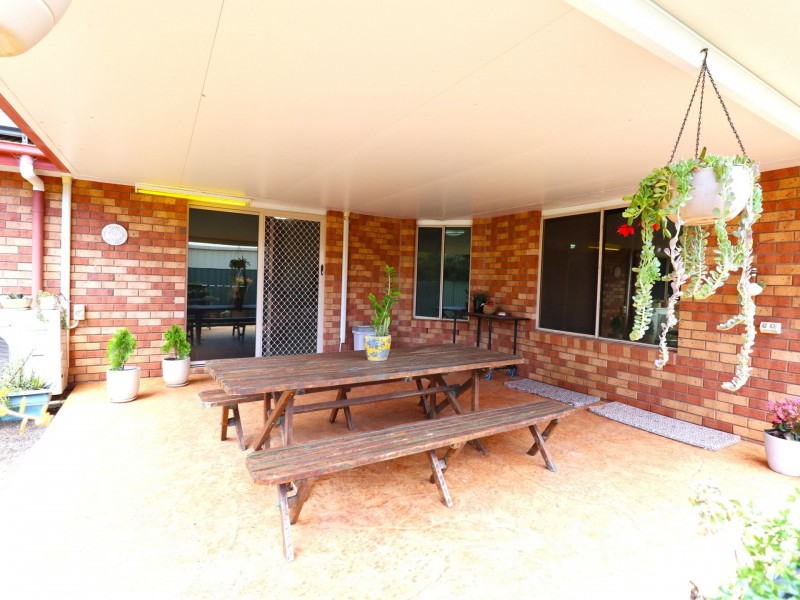 6 Allen Street, Roma QLD 4455