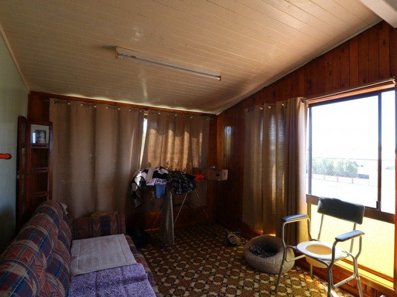 4 – 10 Station Street, Injune QLD 4454