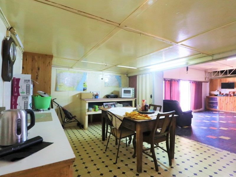 4 – 10 Station Street, Injune QLD 4454