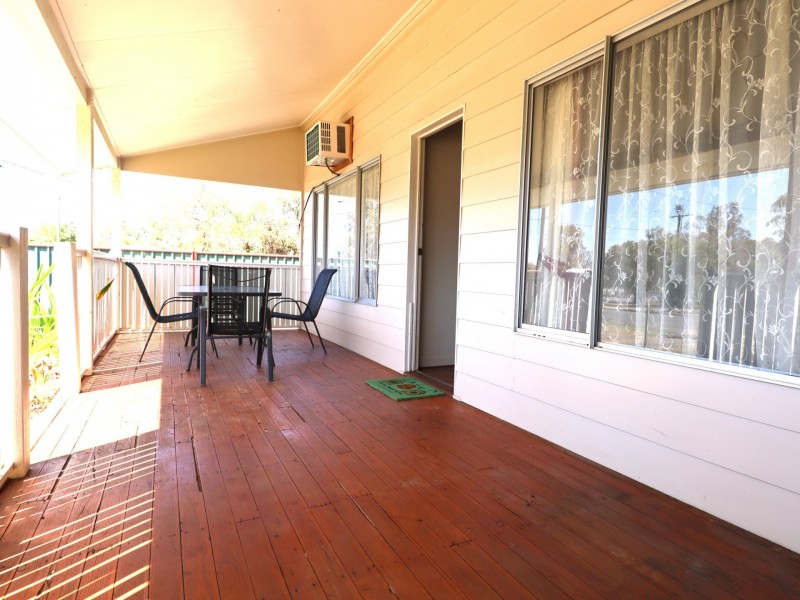 19 Lewis Street, Roma QLD 4455