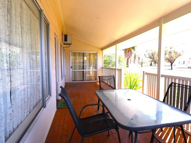 19 Lewis Street, Roma QLD 4455