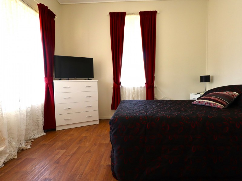 19 Lewis Street, Roma QLD 4455