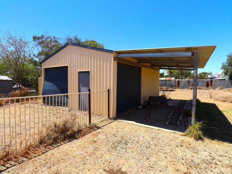 58 Feather Street, Roma QLD 4455