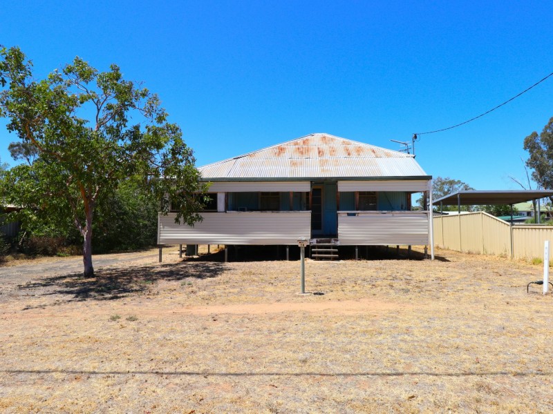 58 Feather Street, Roma QLD 4455
