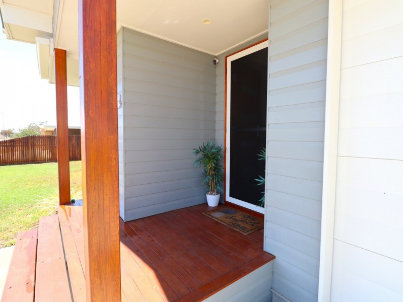 12 Wheeler Drive, Roma QLD 4455