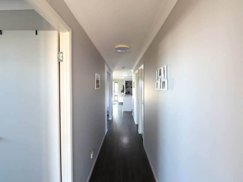 12 Wheeler Drive, Roma QLD 4455