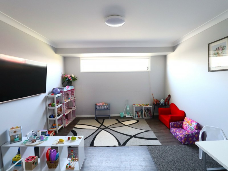 12 Wheeler Drive, Roma QLD 4455