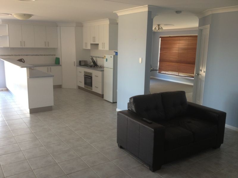 11 Edna Street, Roma QLD 4455