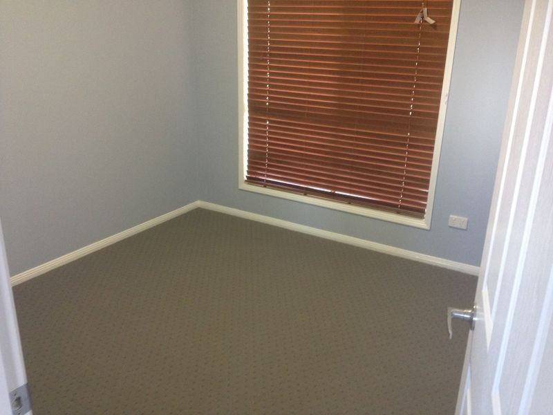 11 Edna Street, Roma QLD 4455