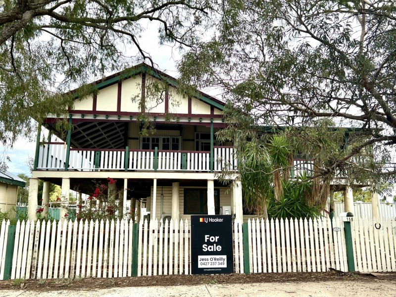 158 McDowall Street, Roma QLD 4455