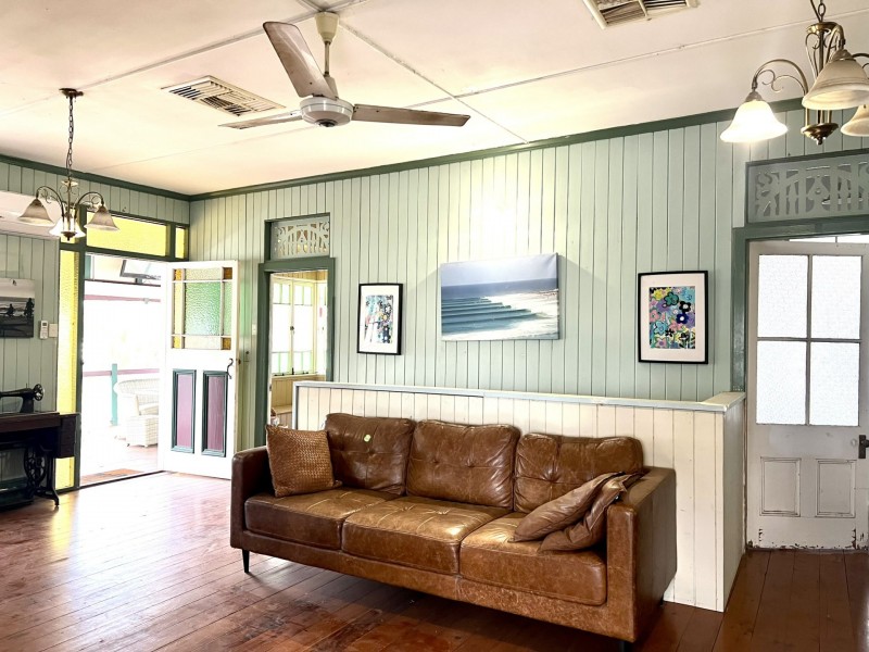 158 McDowall Street, Roma QLD 4455