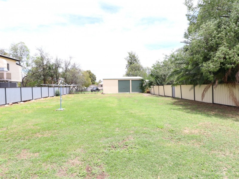 25 Charles Street, Roma QLD 4455