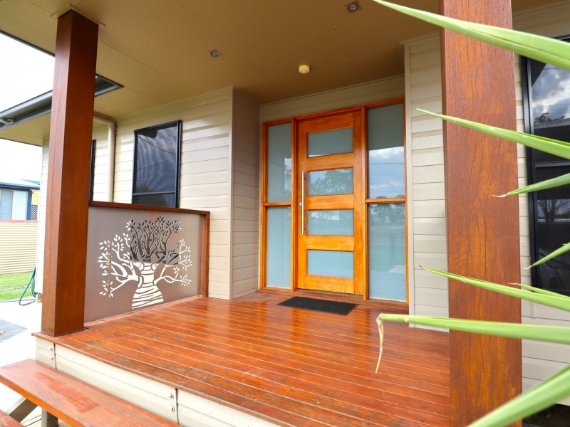 48 Duke Street, Roma QLD 4455