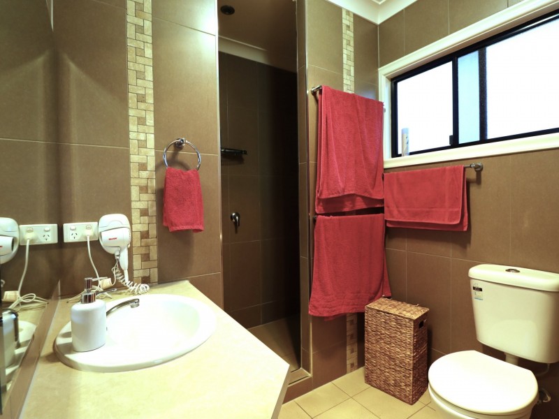 48 Duke Street, Roma QLD 4455