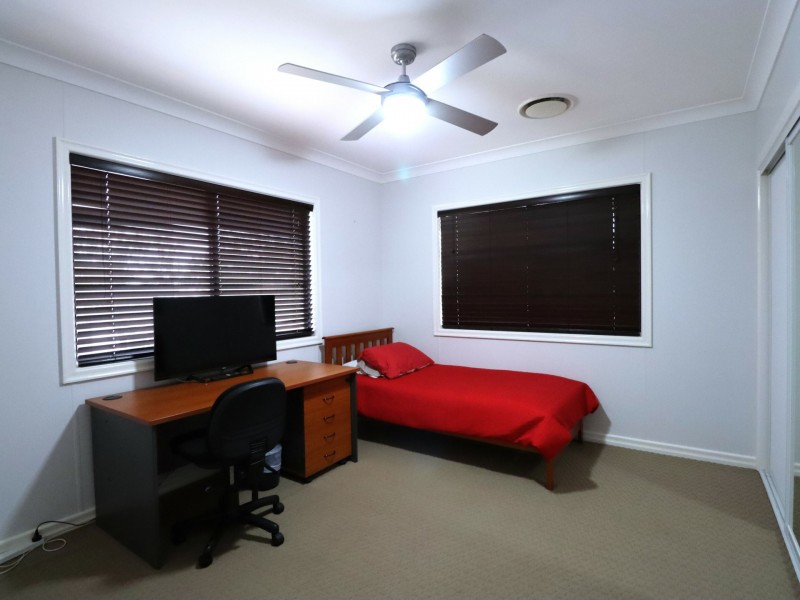 48 Duke Street, Roma QLD 4455