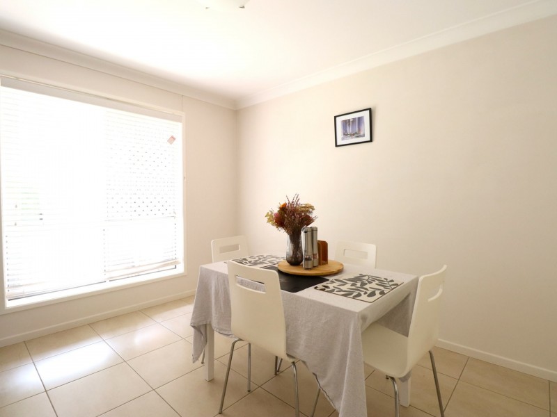 1  & 2/185 Edwardes Street, Roma QLD 4455