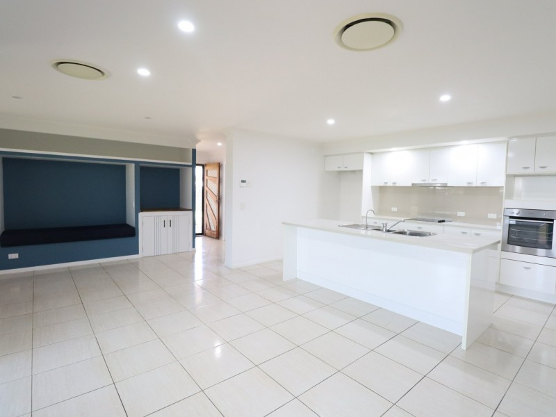 32 Beetson Drive, Roma QLD 4455