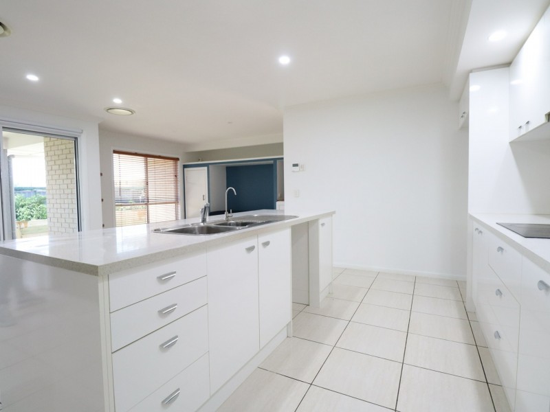 32 Beetson Drive, Roma QLD 4455