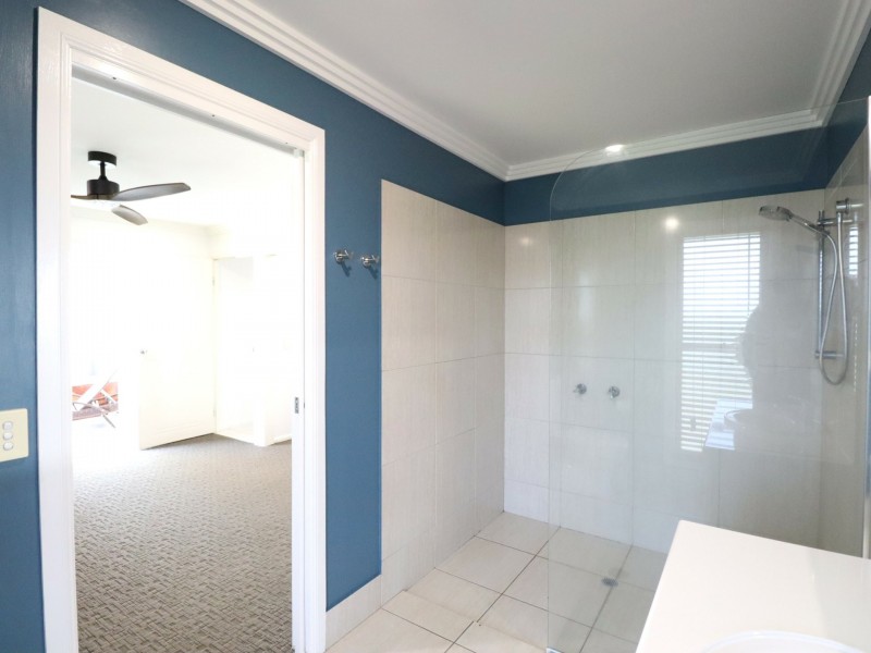 32 Beetson Drive, Roma QLD 4455