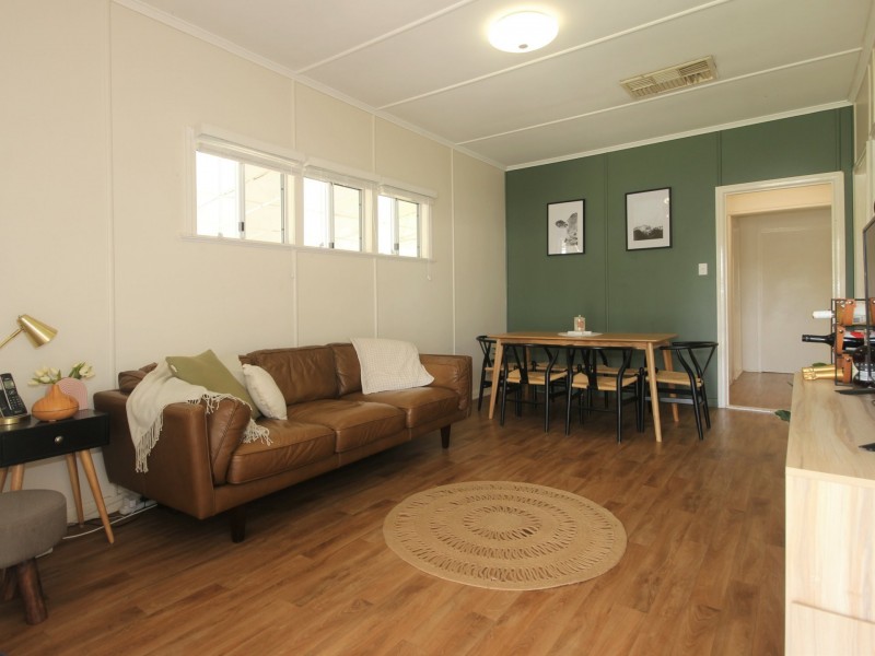 39 Taylor Street, Roma QLD 4455